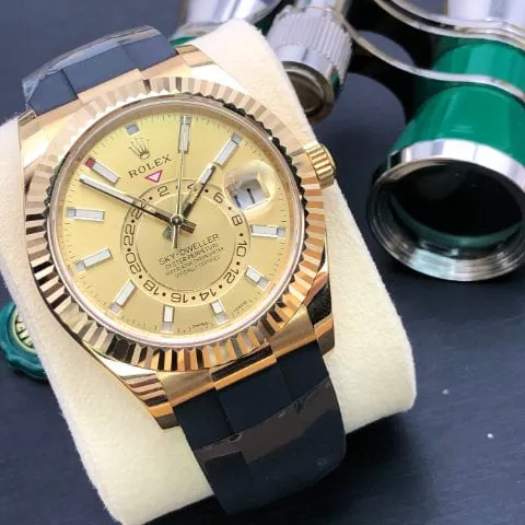 Rolex Sky-Dweller 326238 42mm Yellow gold Champagne