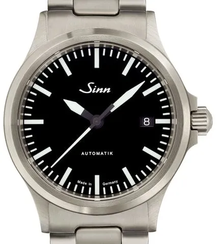 Sinn 556 556.M 38.5mm Stainless steel Black