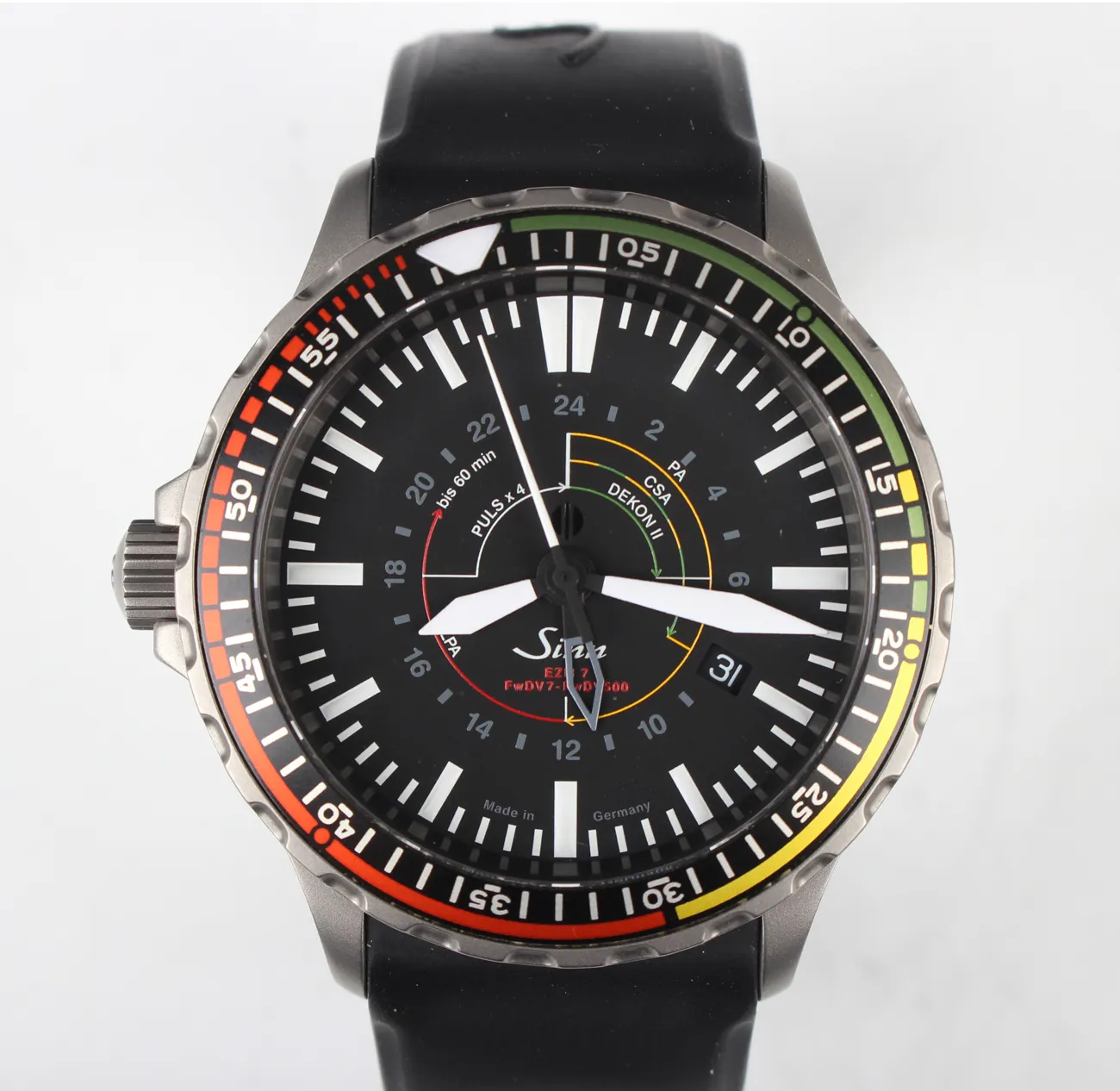 Sinn Stainless steel Black