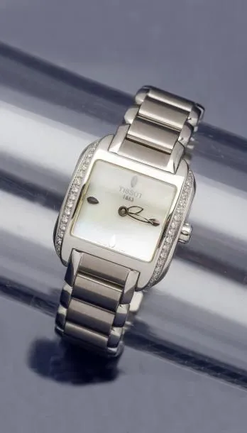 Tissot T-Wave 24mm Stainless steel Mother-of-pearl