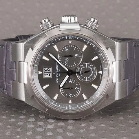 Vacheron Constantin Overseas Chronograph 49150/000W-9501 42mm Stainless steel Gray