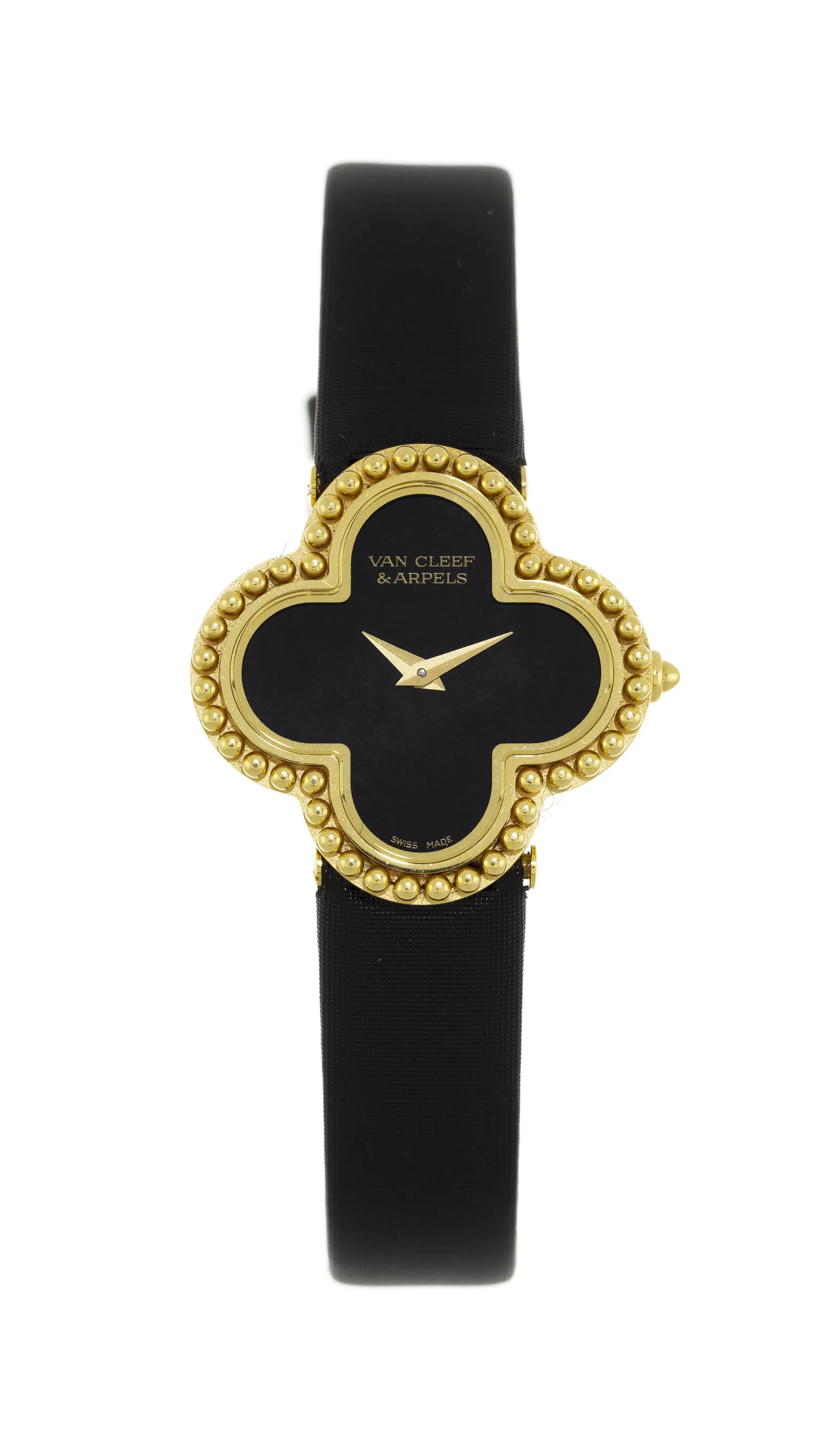 Van Cleef & Arpels Alhambra 136574 25mm Yellow gold Black