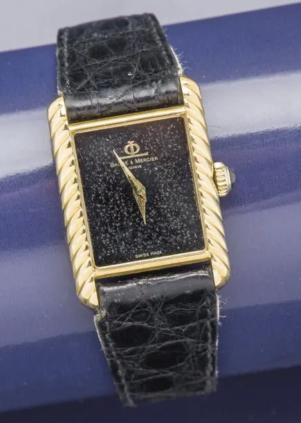 Baume & Mercier Tank 20mm Yellow gold Black