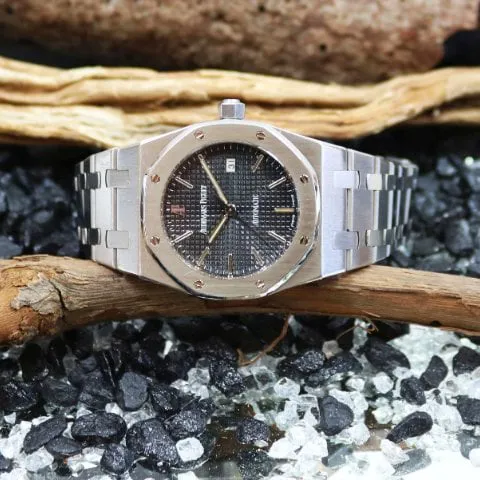 Audemars Piguet Royal Oak 15000ST 33mm Steel Black