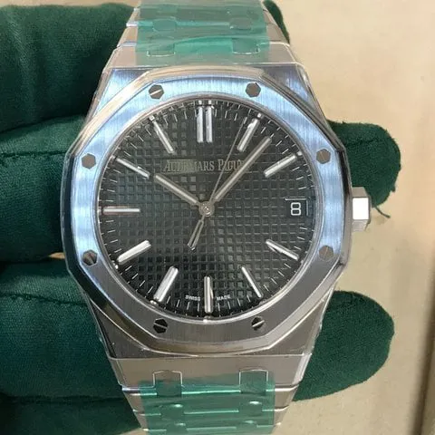 Audemars Piguet Royal Oak 15510ST.OO.1320ST.04 41mm Stainless steel Green