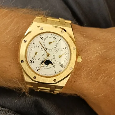 Audemars Piguet Royal Oak Perpetual Calendar 25554BA Yellow gold White