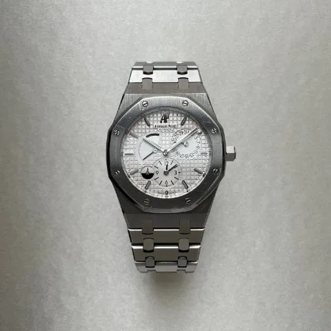 Audemars Piguet Royal Oak 26120ST.OO.1220ST.01 39mm Stainless steel Silver