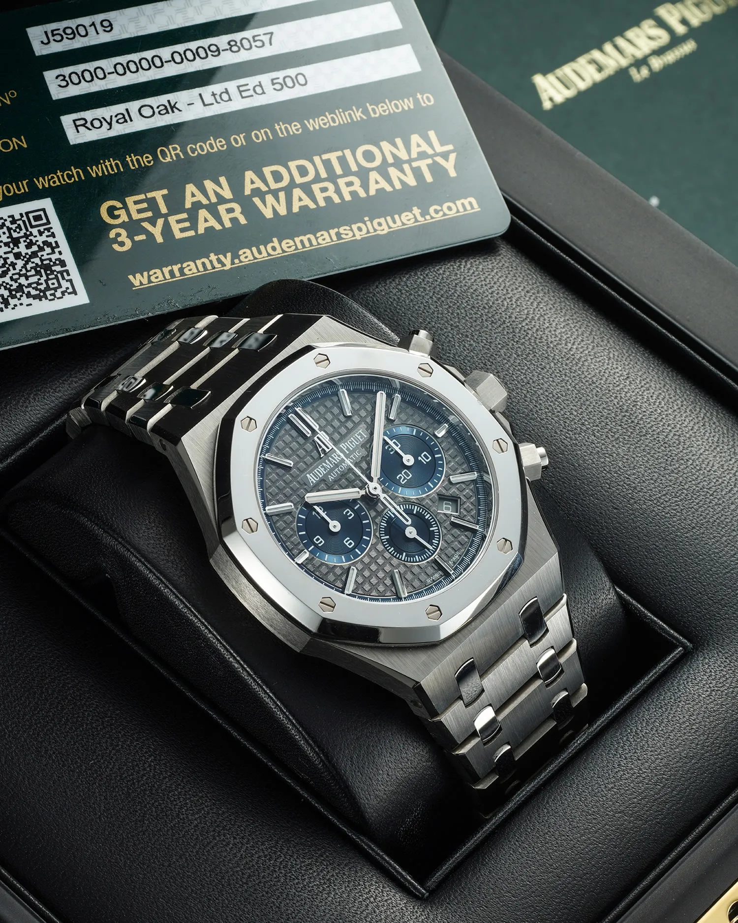 Audemars Piguet Royal Oak 26331IP 41mm Titanium and platinum Gray 2