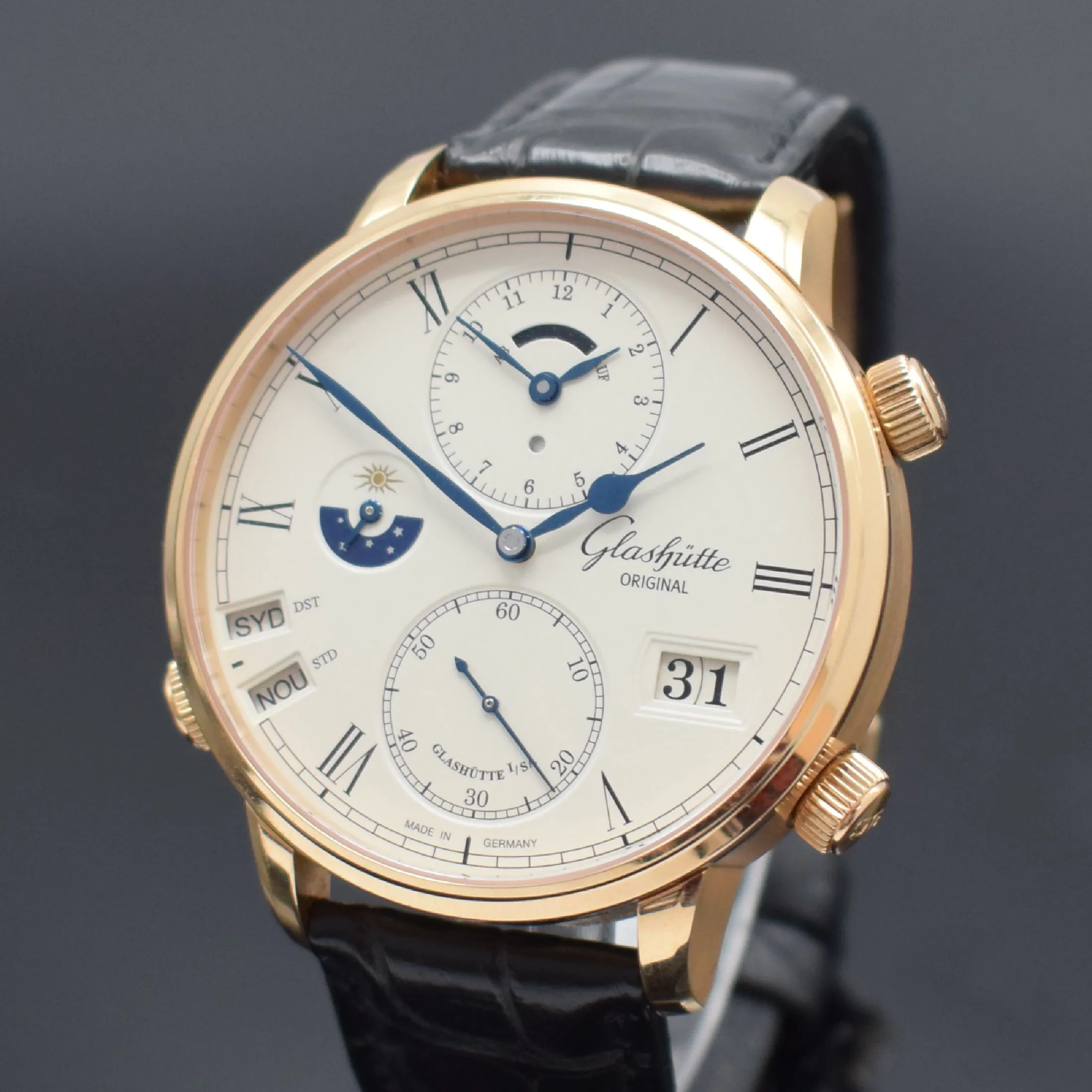 Glashütte Senator Cosmopolite 1-89-02-01-05-30 44mm Rose gold Silver 1