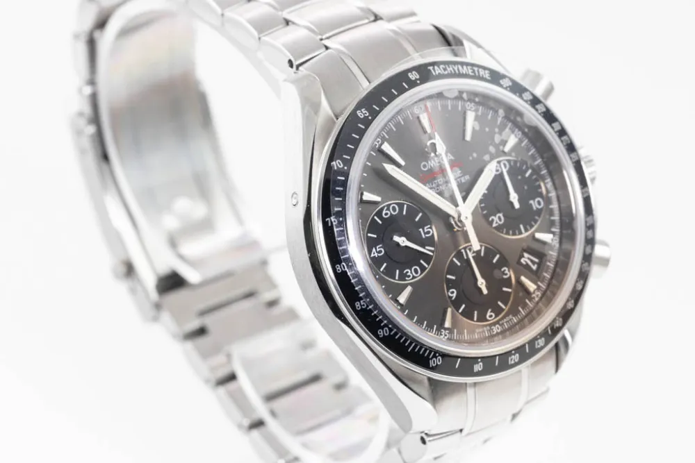 Omega Speedmaster Date 323.30.40.40.06.001 40mm Stainless steel Gray 4