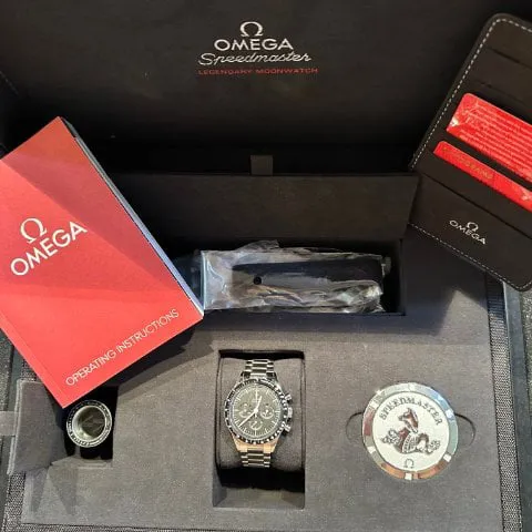 Omega Speedmaster Ed White 311.30.40.30.01.001 39.5mm Steel Black