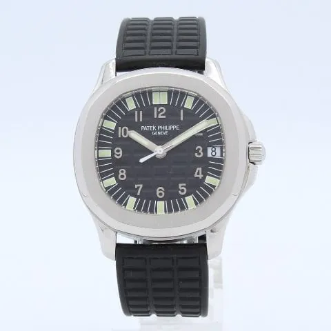 Patek Philippe Aquanaut 5065A-001 37mm Stainless steel Black