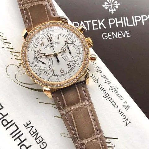 Patek Philippe Chronograph 7150/250R-001 38mm Rose gold White