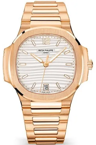 Patek Philippe Nautilus 7118/1R-001 35mm Rose gold Silver