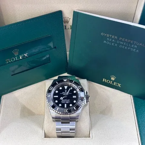 Rolex Sea-Dweller Deepsea 126660 44mm Stainless steel Black