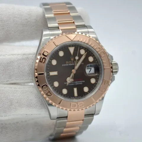 Rolex Yacht-Master 40 126621 40mm Yellow gold and Stainless steel Brown