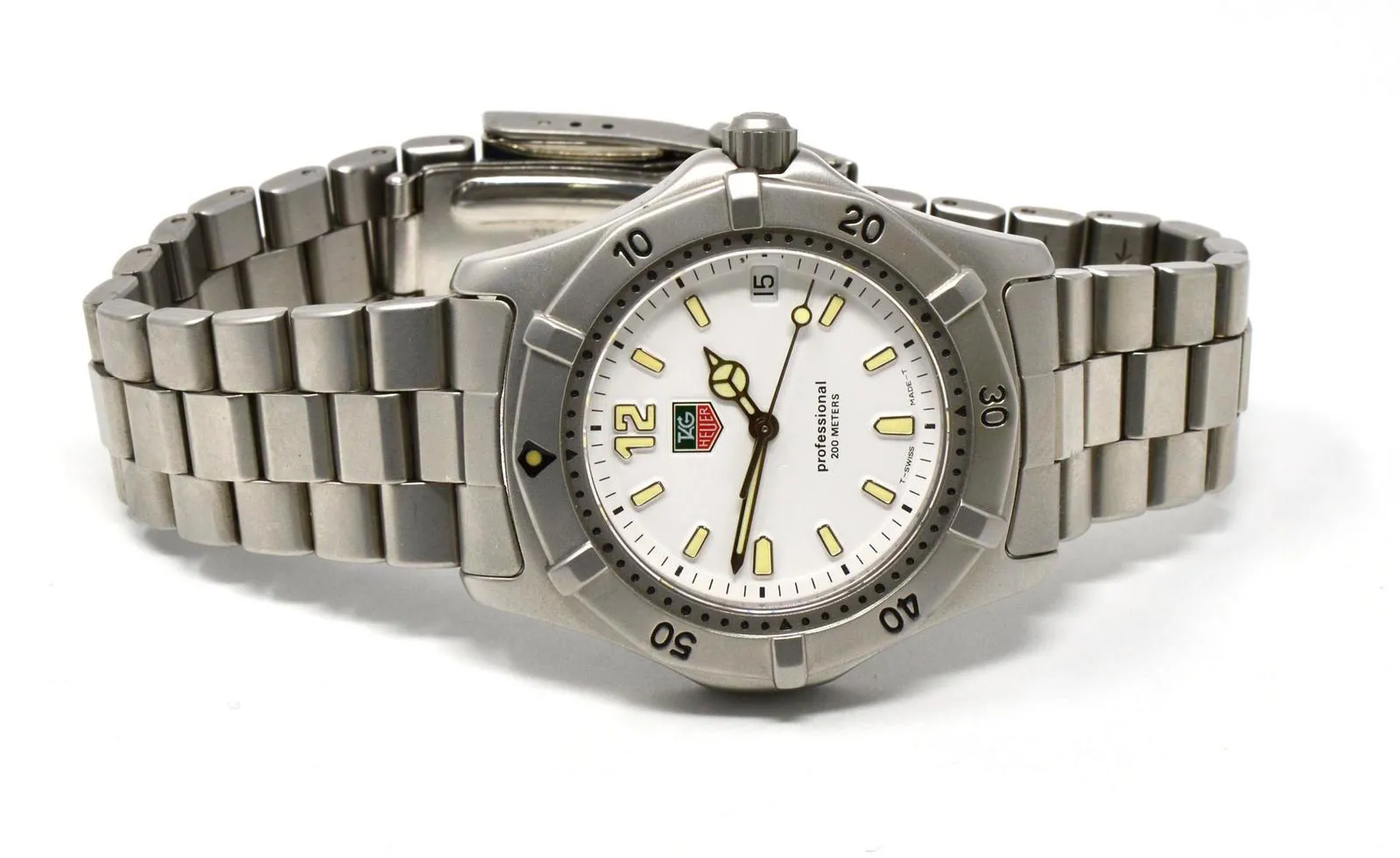 TAG Heuer Aquaracer WK1111 37mm Stainless steel White