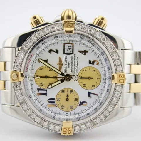 Breitling Chronomat B13356 44mm Yellow gold and Stainless steel White