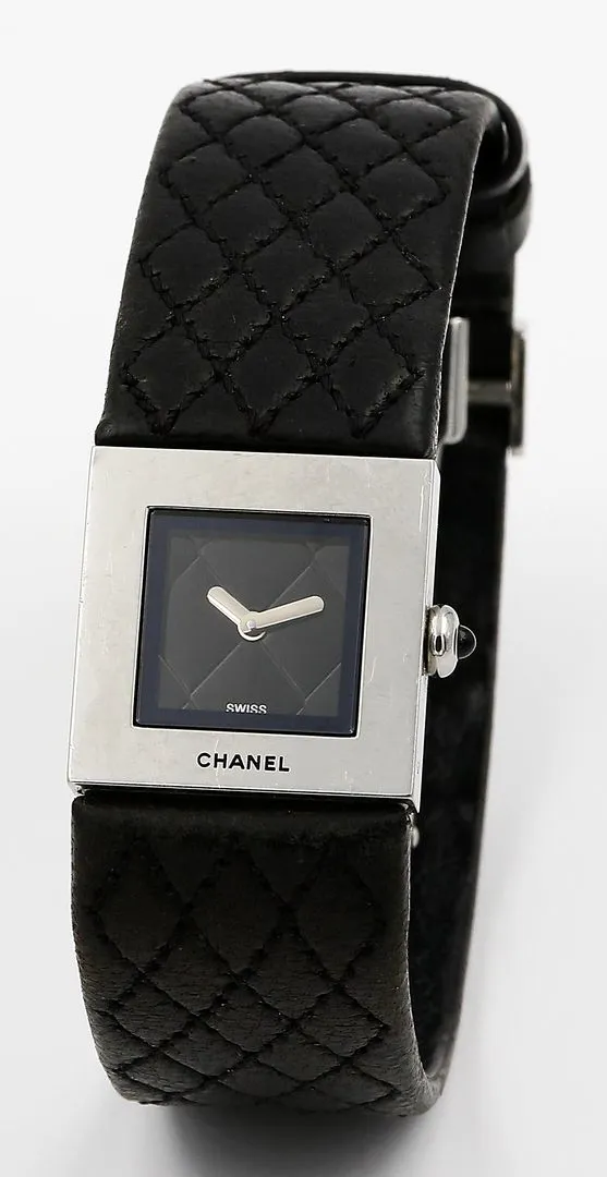 Chanel Matelassé 19mm Stainless steel Black