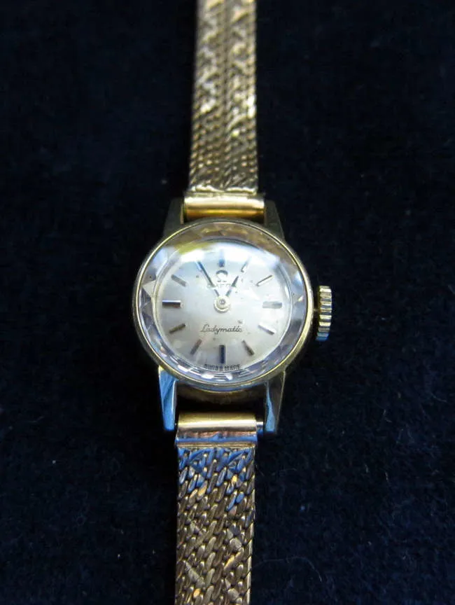 Omega Ladymatic Yellow gold Silver