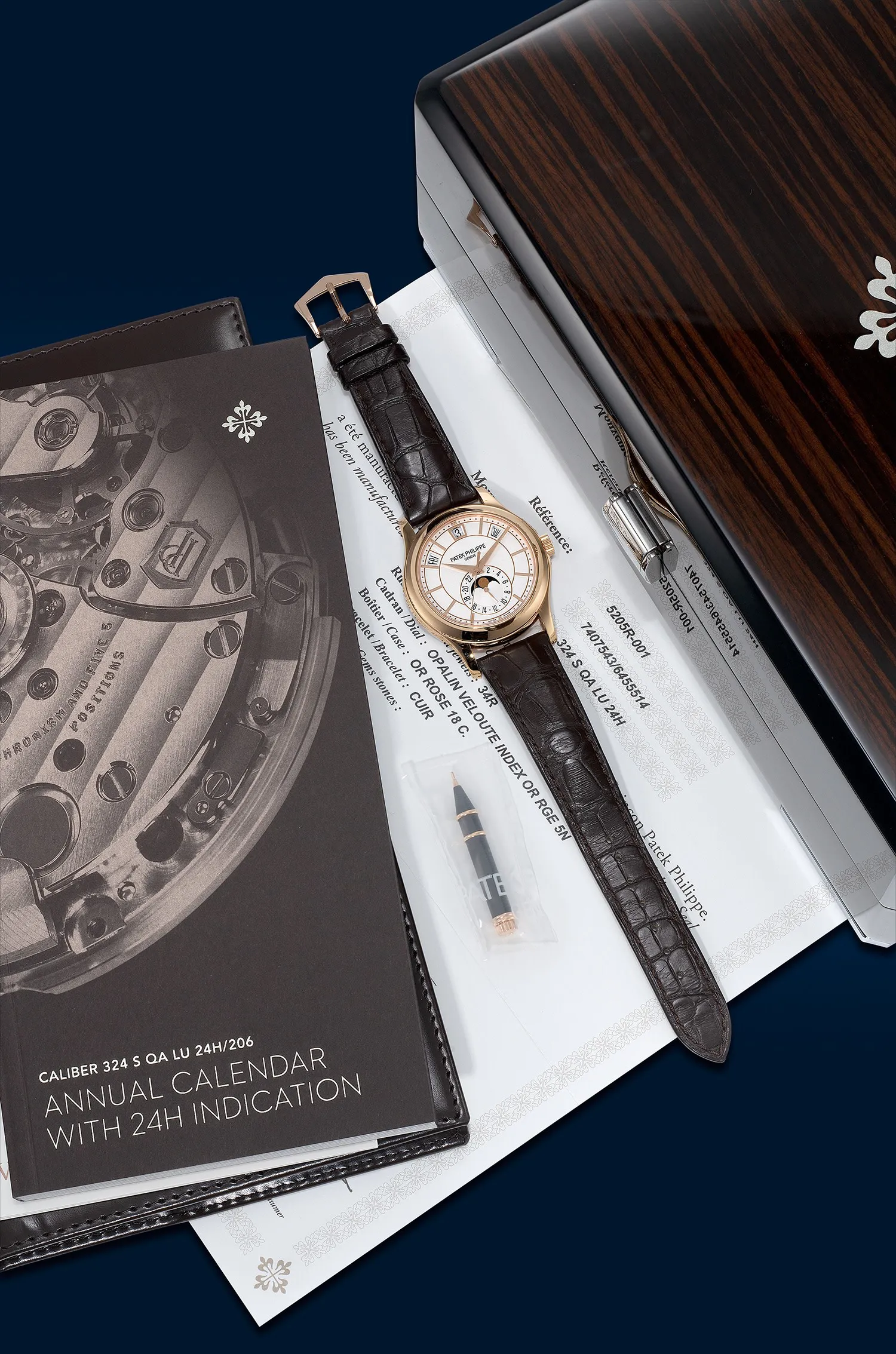 Patek Philippe Annual Calendar 5205R-001 40mm Rose gold White 1