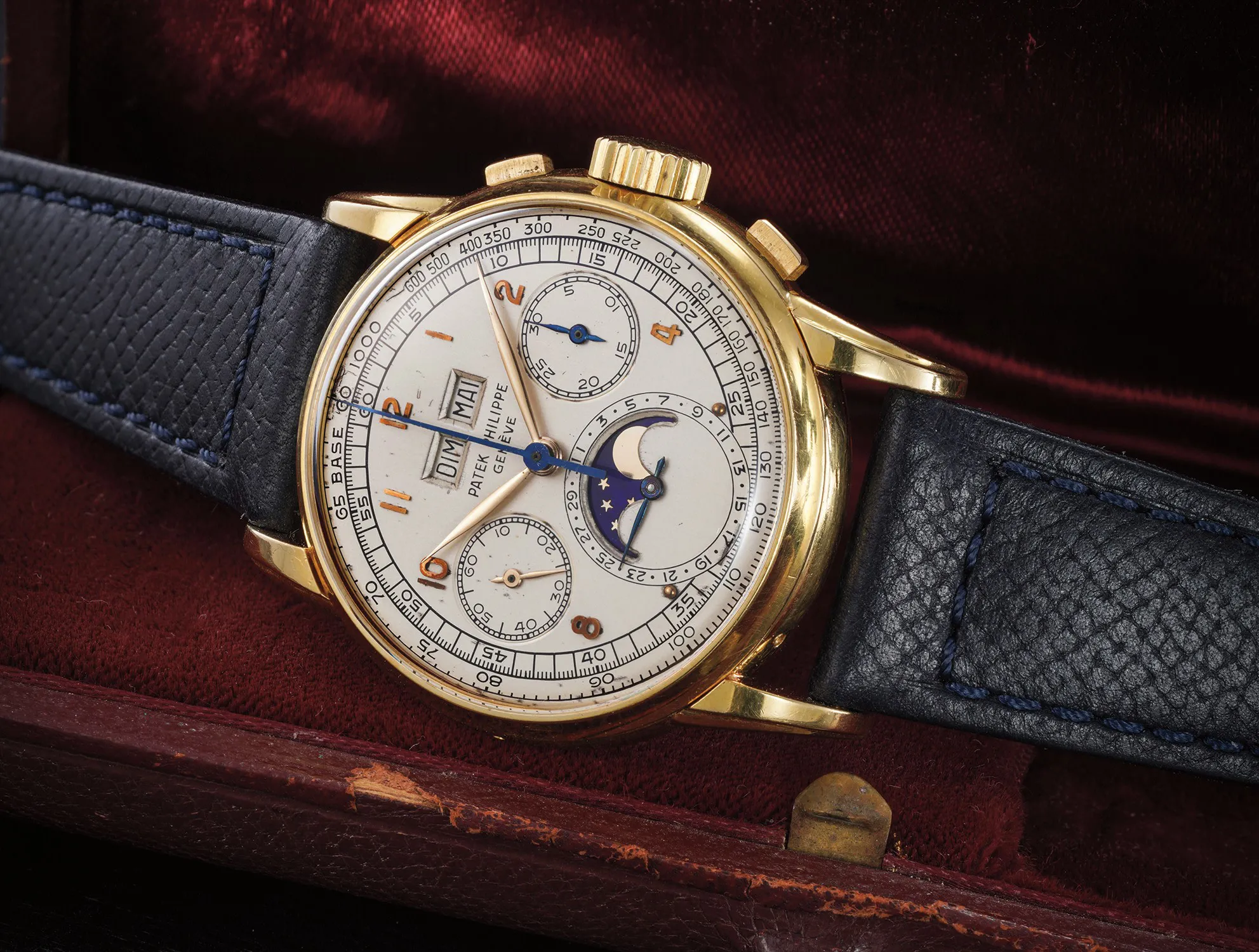 Patek Philippe Perpetual Calendar Chronograph 2499 36mm Yellow gold White 2