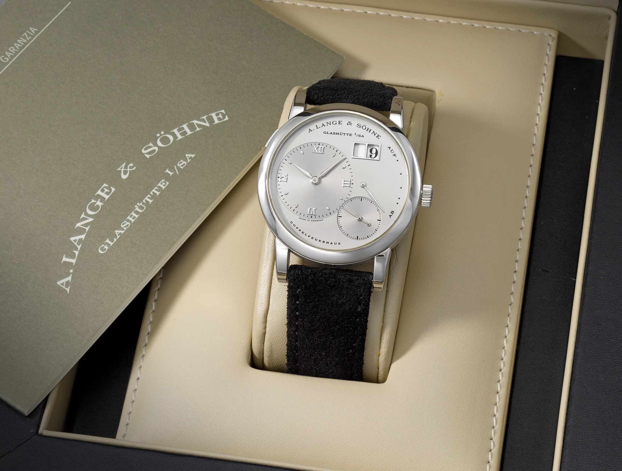 A. Lange & Söhne Lange 1 101.025 38.5mm Platinum Silver 2