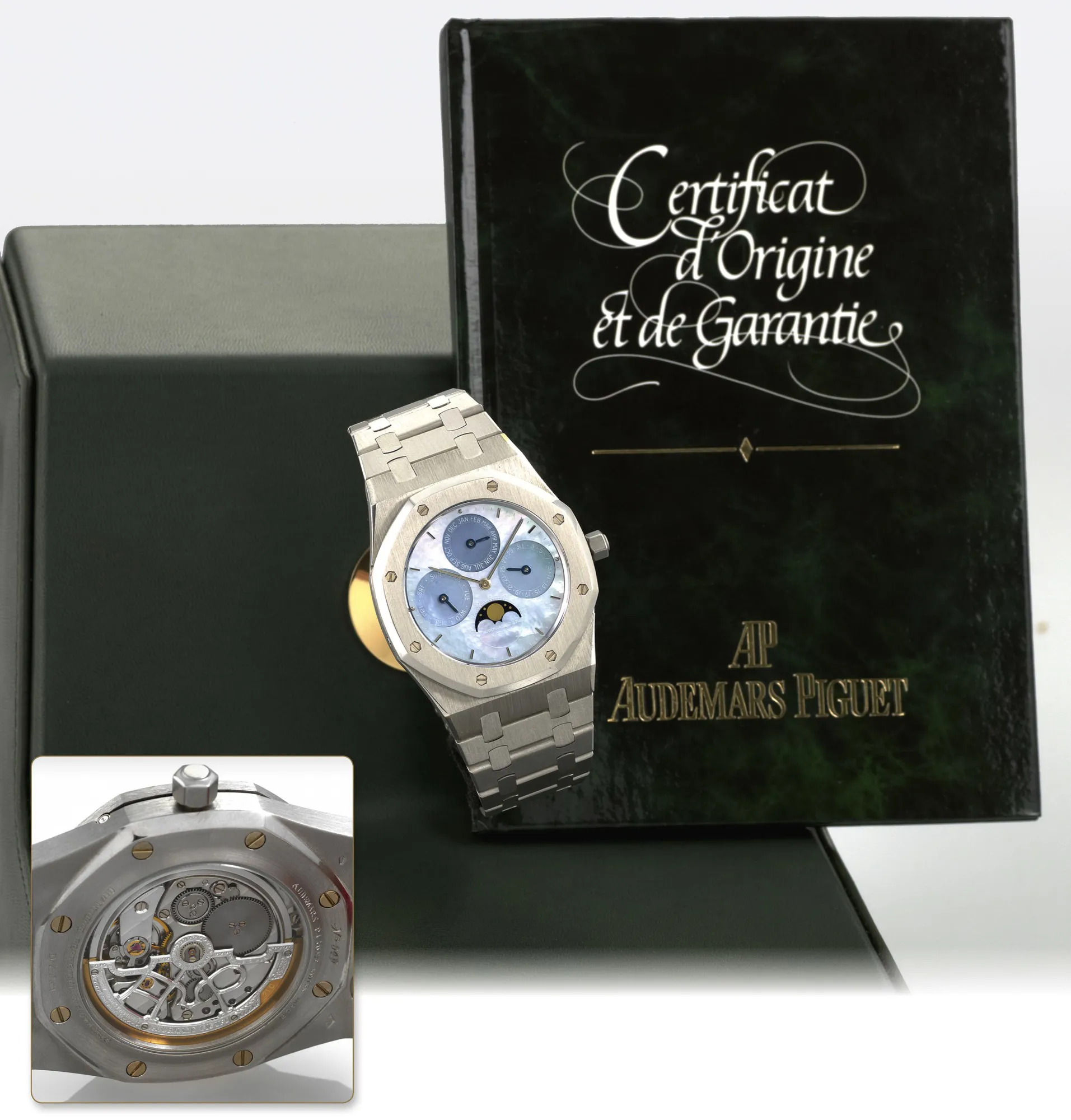 Audemars Piguet Royal Oak 25686 39mm Platinum Mother-of-pearl