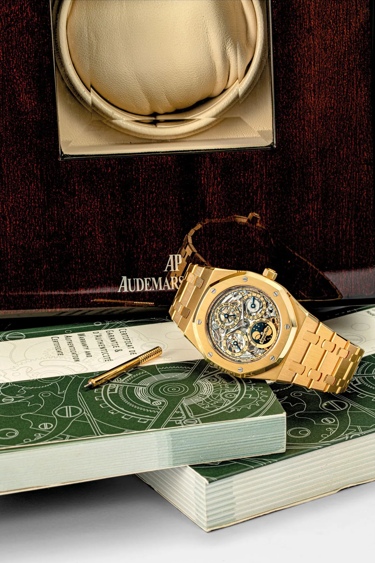 Audemars Piguet Royal Oak Perpetual Calendar 25829BA 39mm Yellow gold Skeletonised 3