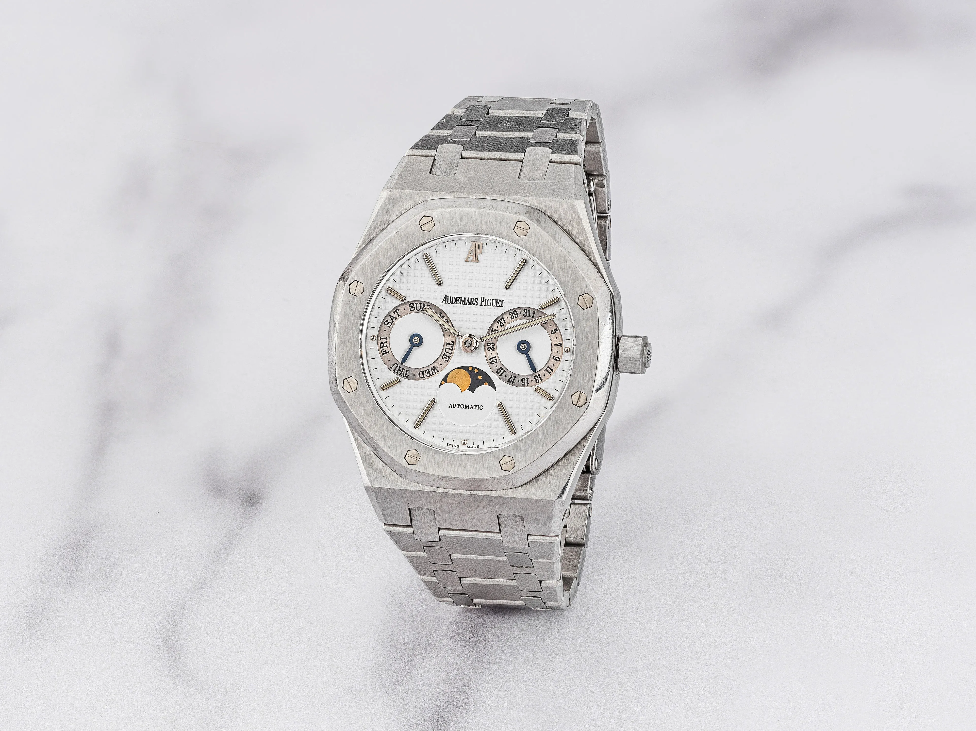 Audemars Piguet Royal Oak 25594ST.OO.0789ST.01 36mm Stainless steel White