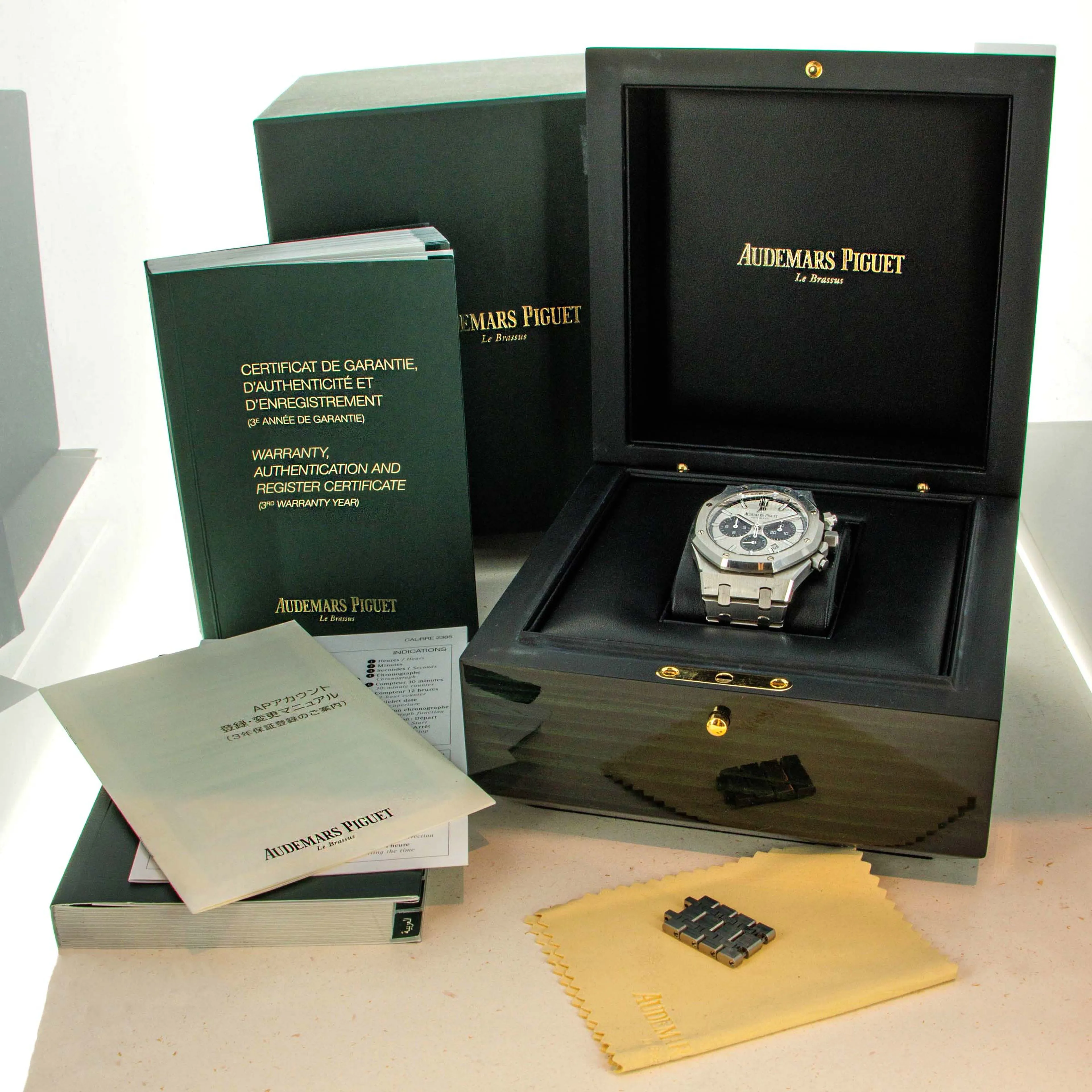 Audemars Piguet Royal Oak 26331ST.001220ST 41mm Stainless steel Silver 13