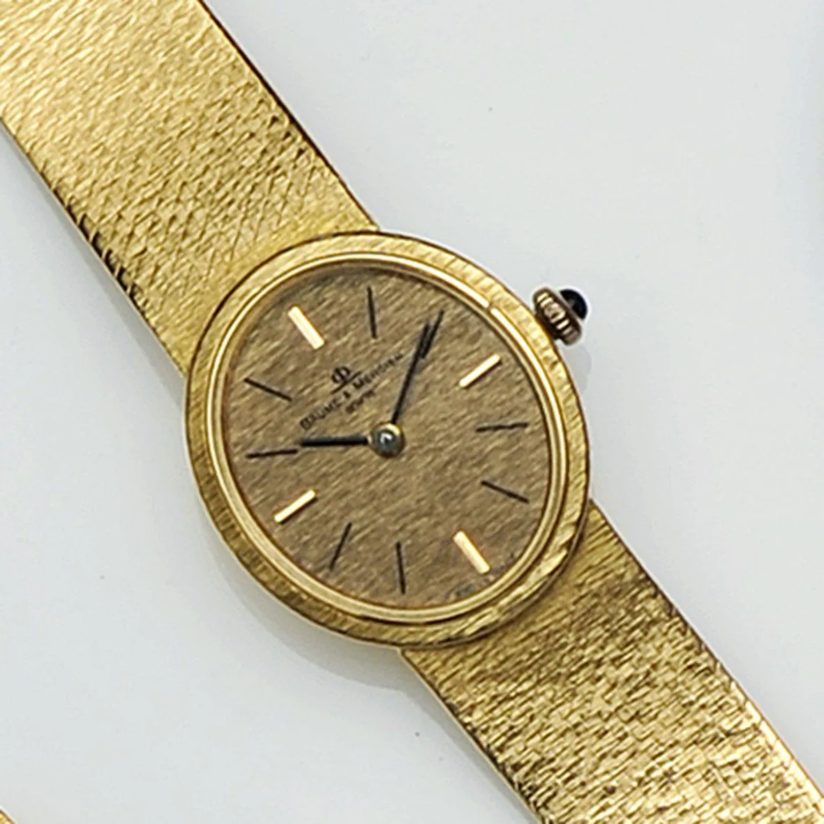 Baume & Mercier Yellow gold Champagne