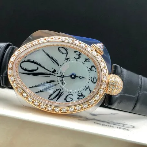 Breguet Reine de Naples 8928BR/5W/944/DD0D 33mm Rose gold White