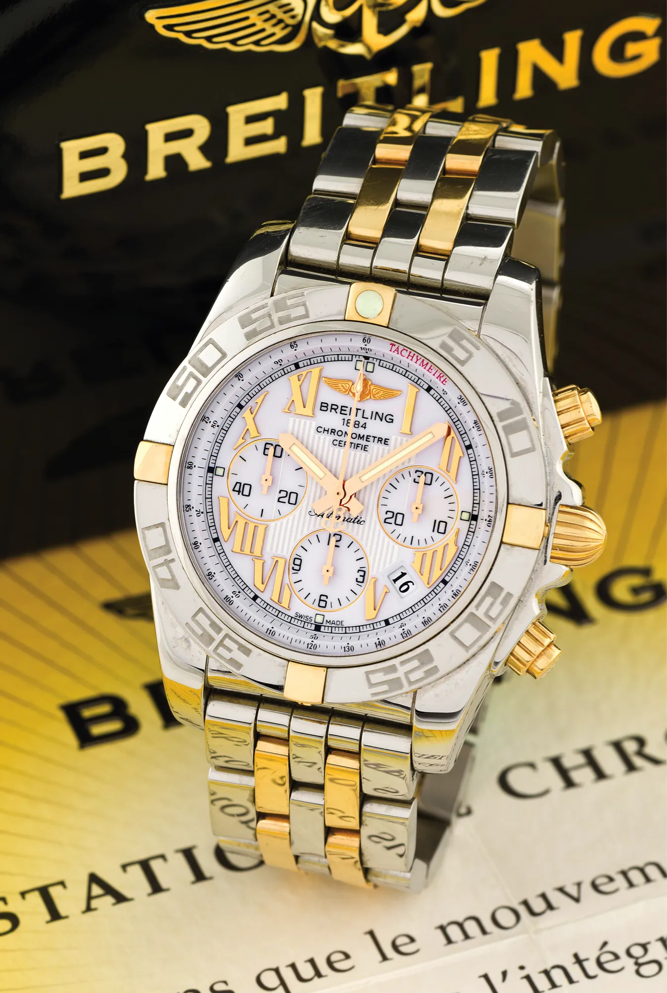 Breitling Chronomat IB0110 43.5mm Yellow gold and stainless steel Silver