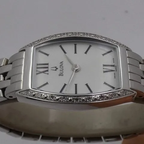 Bulova Diamond 22mm White