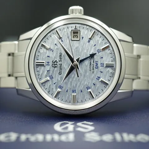 Grand Seiko Elegance SBGJ249 39.5mm Stainless steel Silver