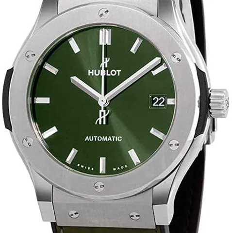 Hublot Classic Fusion 511.NX.8970.LR 45mm Titanium Green