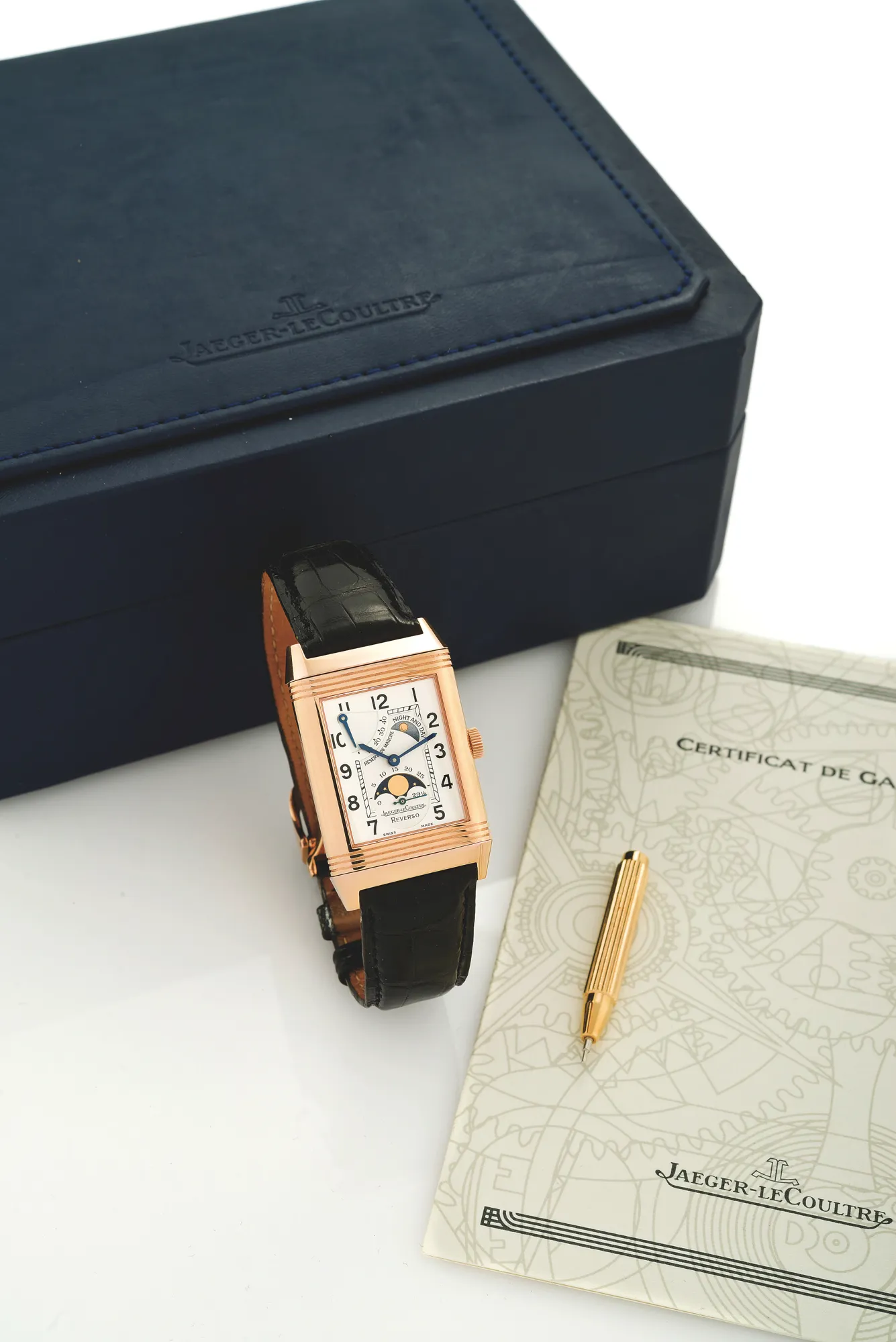 Jaeger-LeCoultre Reverso 270.2.63 26mm Rose gold Silver