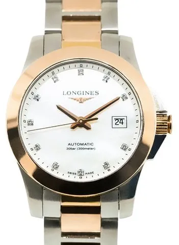 Longines Conquest 29.5mm Gold/steel Mother-of-pearl