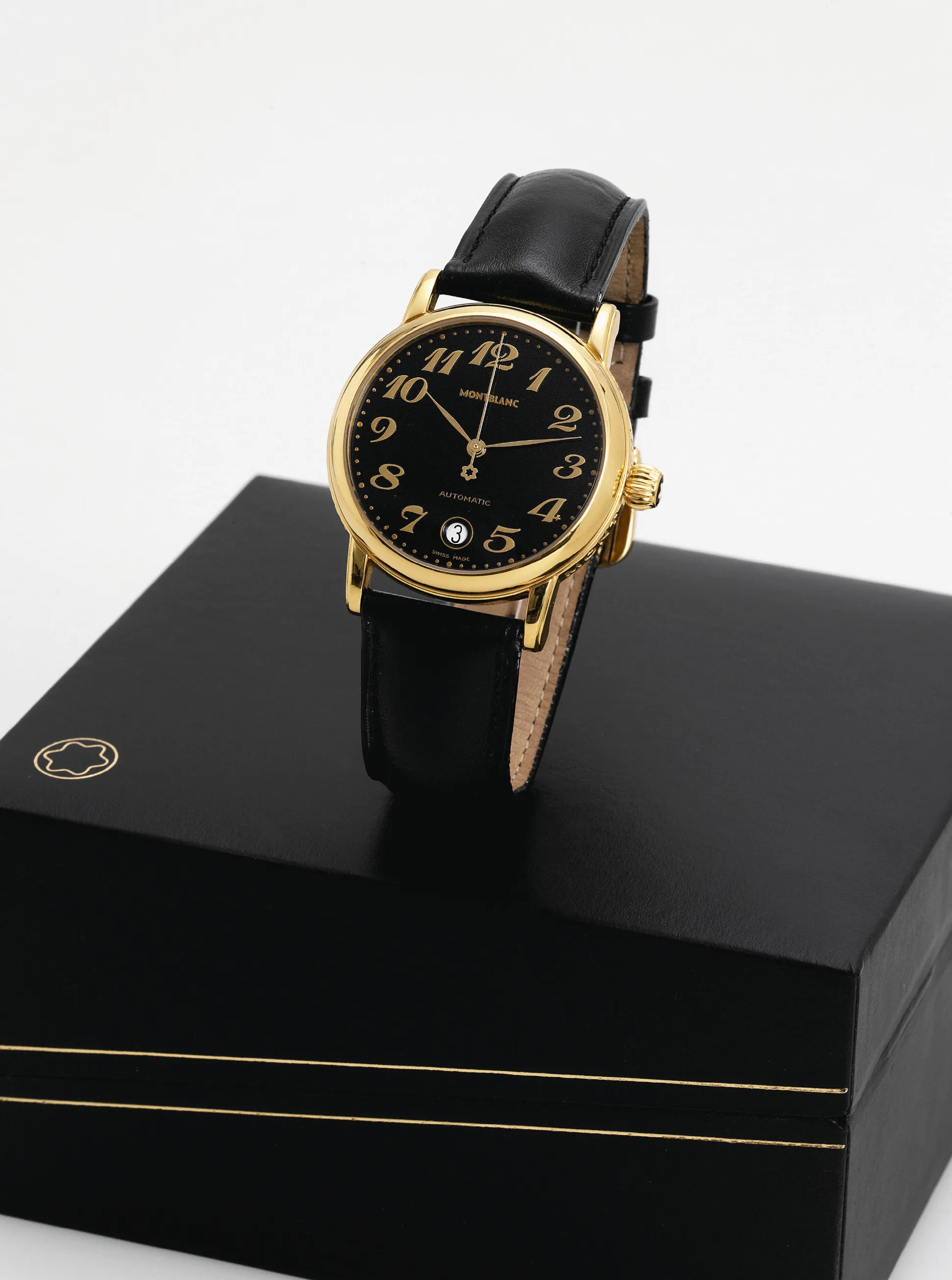 Montblanc 7004 36mm Yellow gold Black