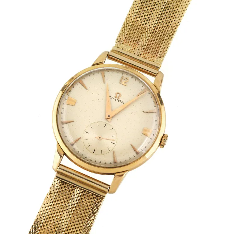 Omega 2687 37mm Yellow gold Silver