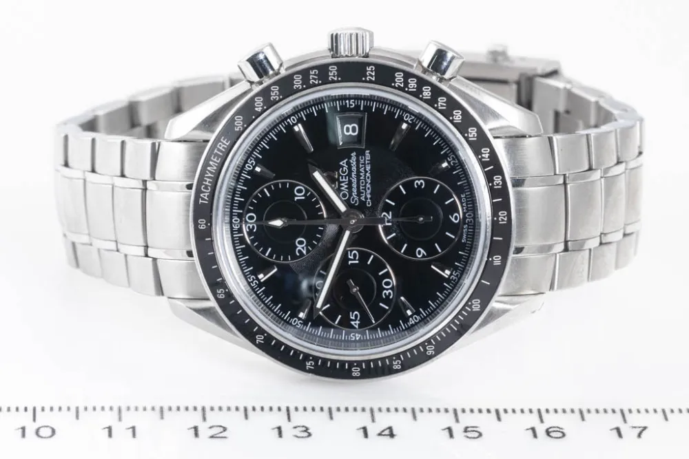 Omega Speedmaster Date 32105000 40mm Stainless steel Black 2