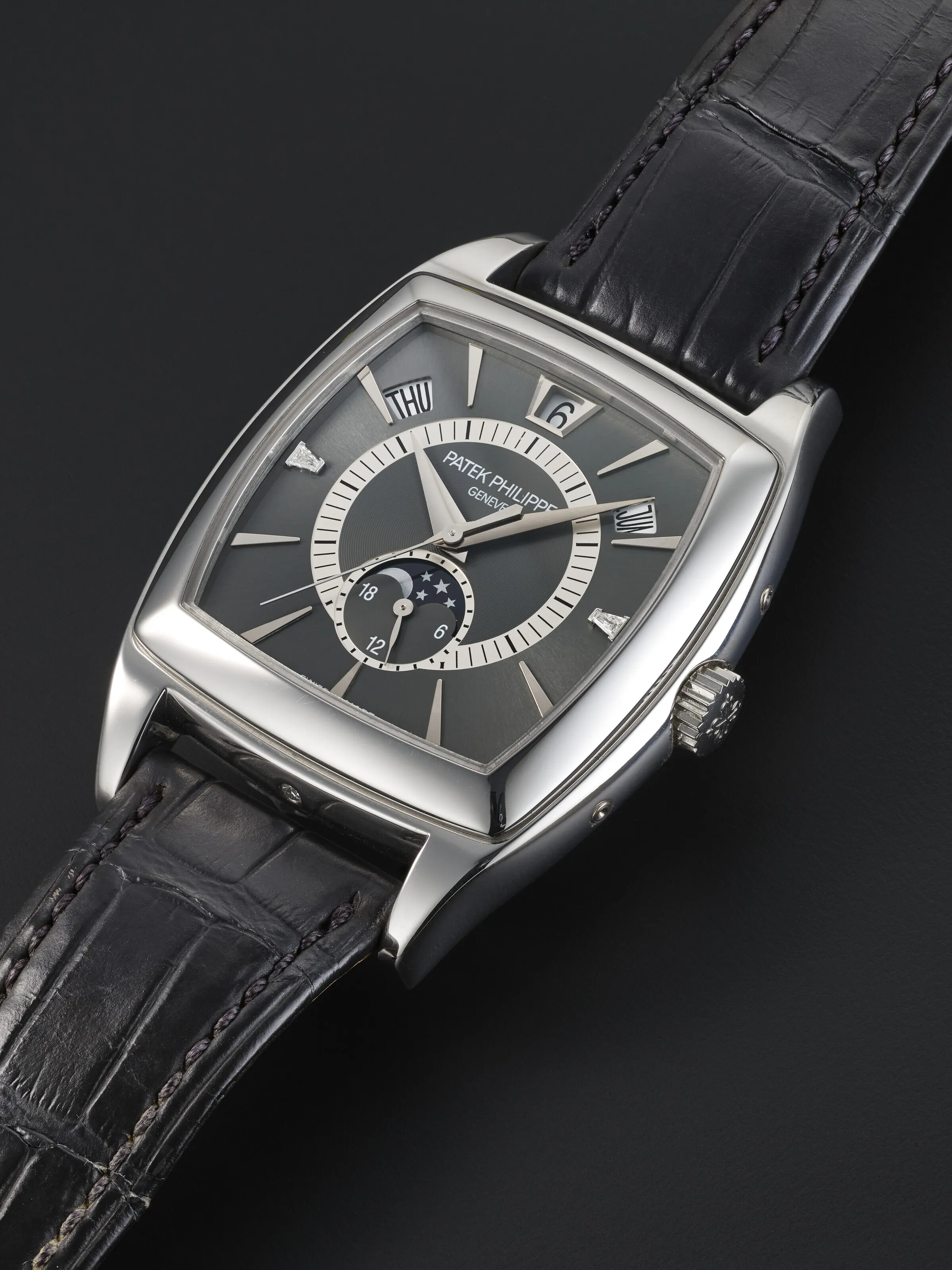 Patek Philippe Gondolo 5135P 38mm Platinum Gray 1