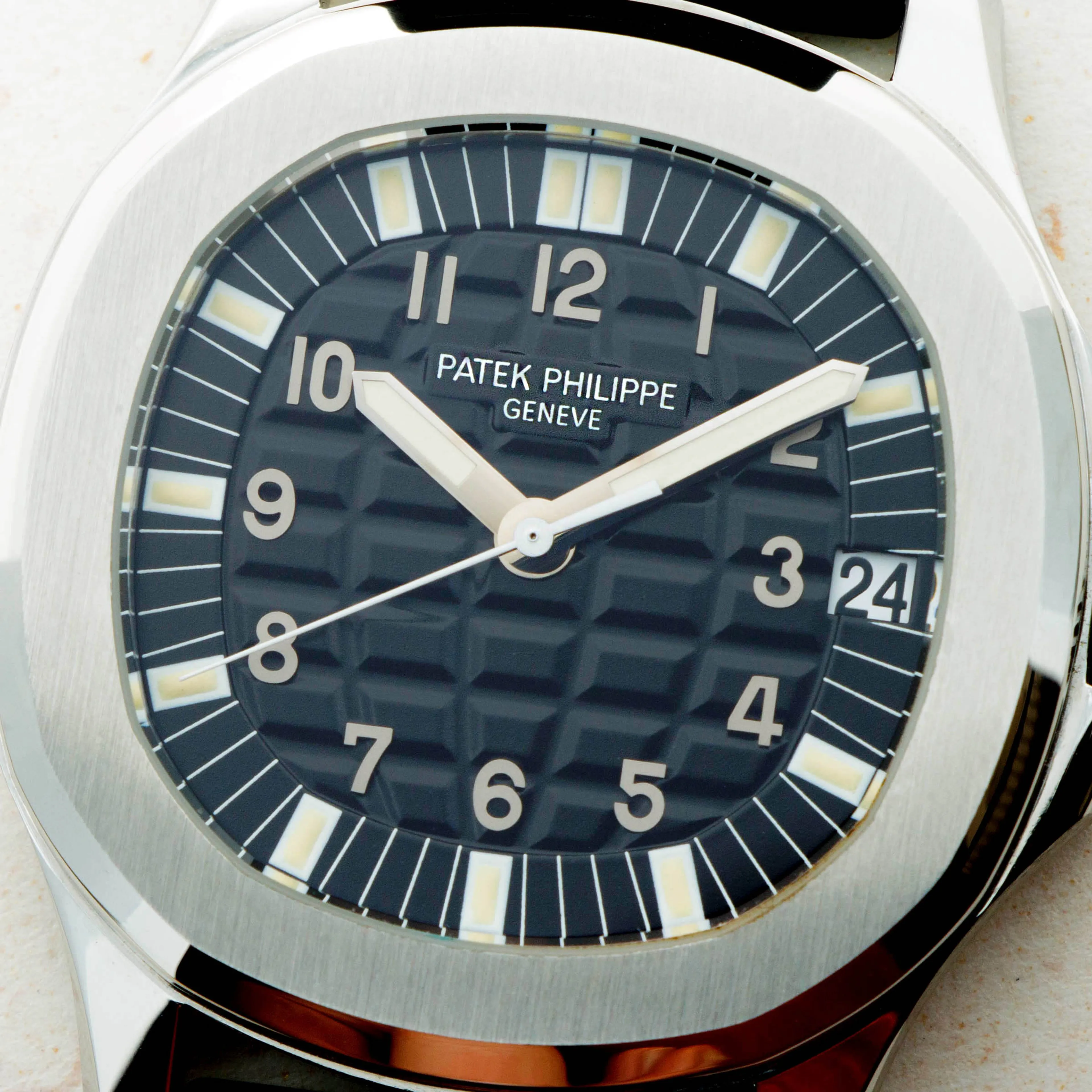 Patek Philippe Aquanaut 5065A-001 38mm Stainless steel Black 10