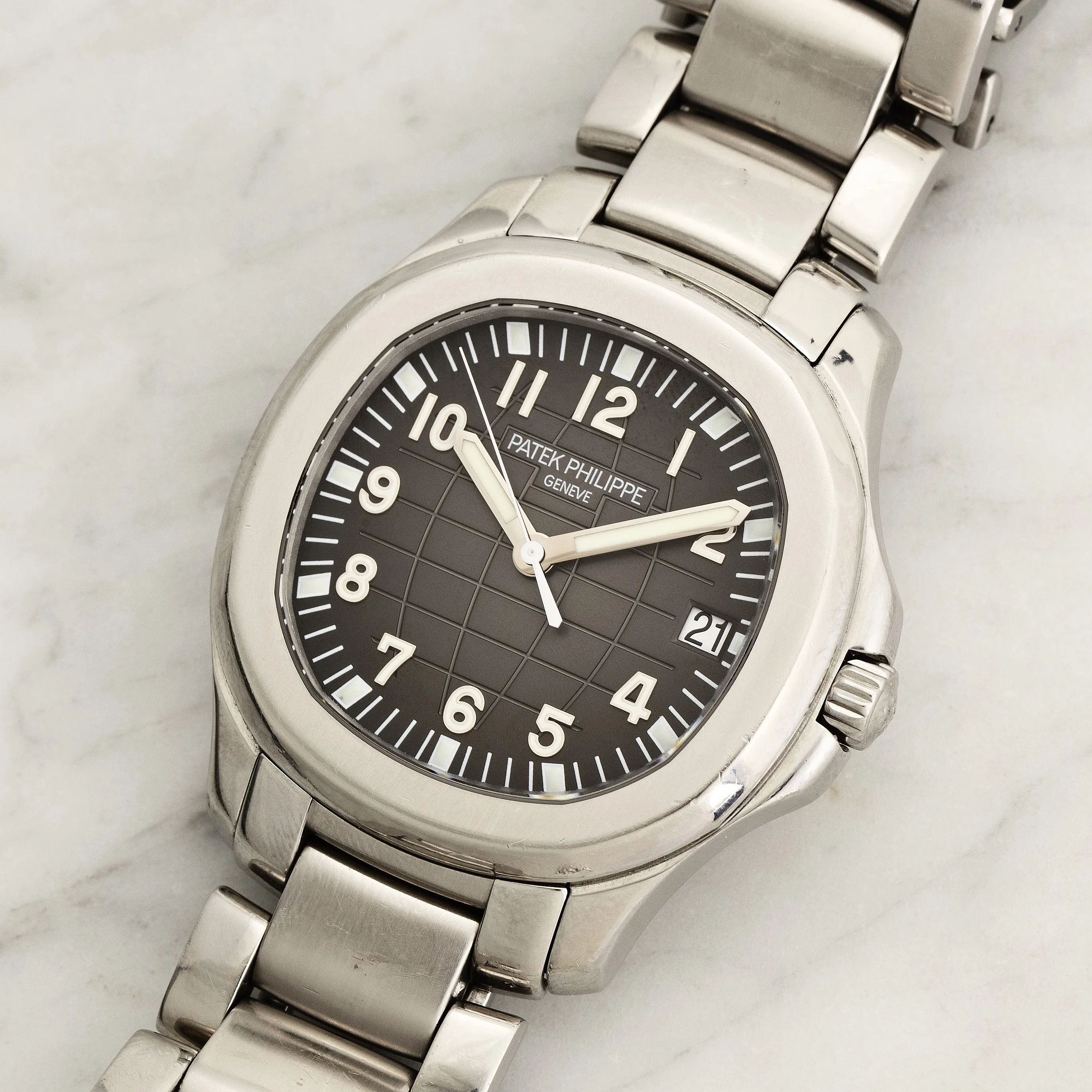 Patek Philippe Aquanaut 5167/1A-001 40mm Stainless steel Gray 11