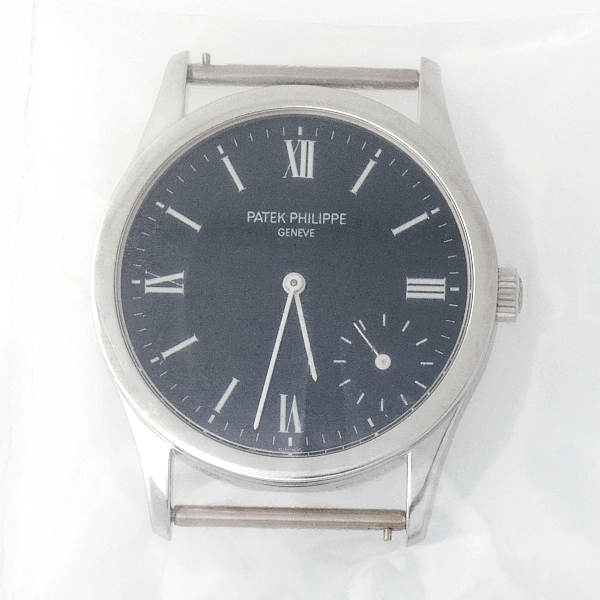 Patek Philippe Calatrava 5026 33.5mm Platinum Black