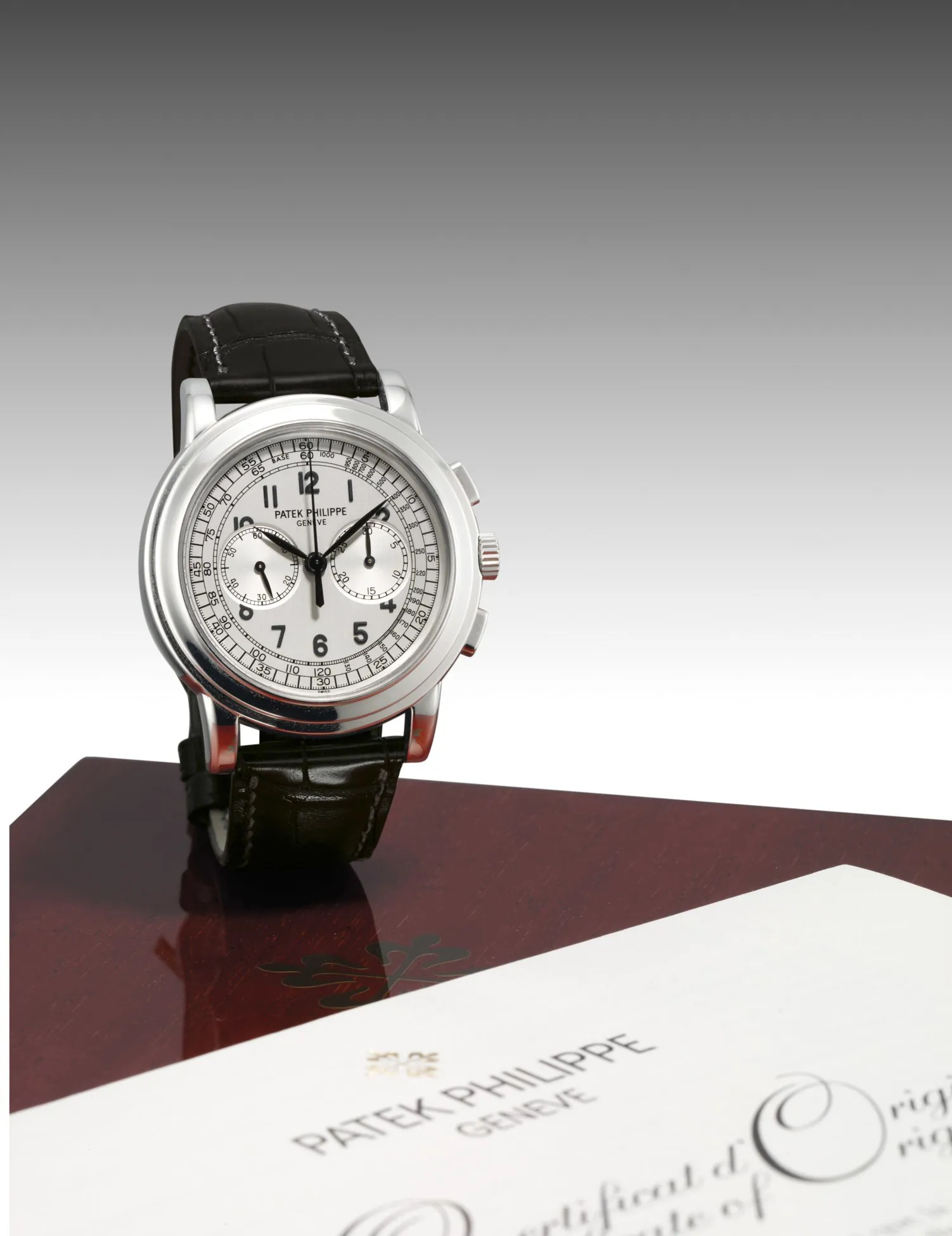 Patek Philippe Chronograph 5070 G 42mm White gold Silver