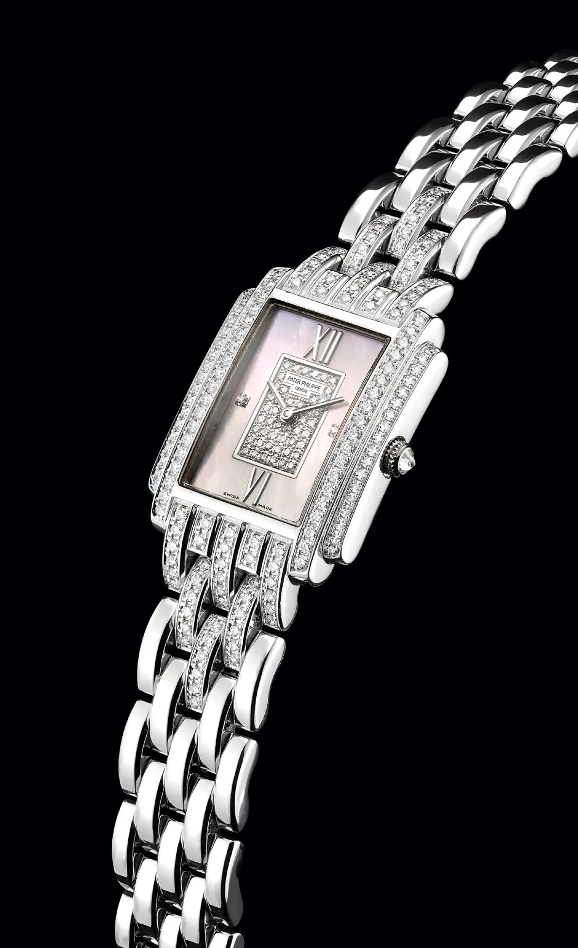 Patek Philippe Gondolo 4825/120 22mm White gold and Diamond Mother-of-pearl