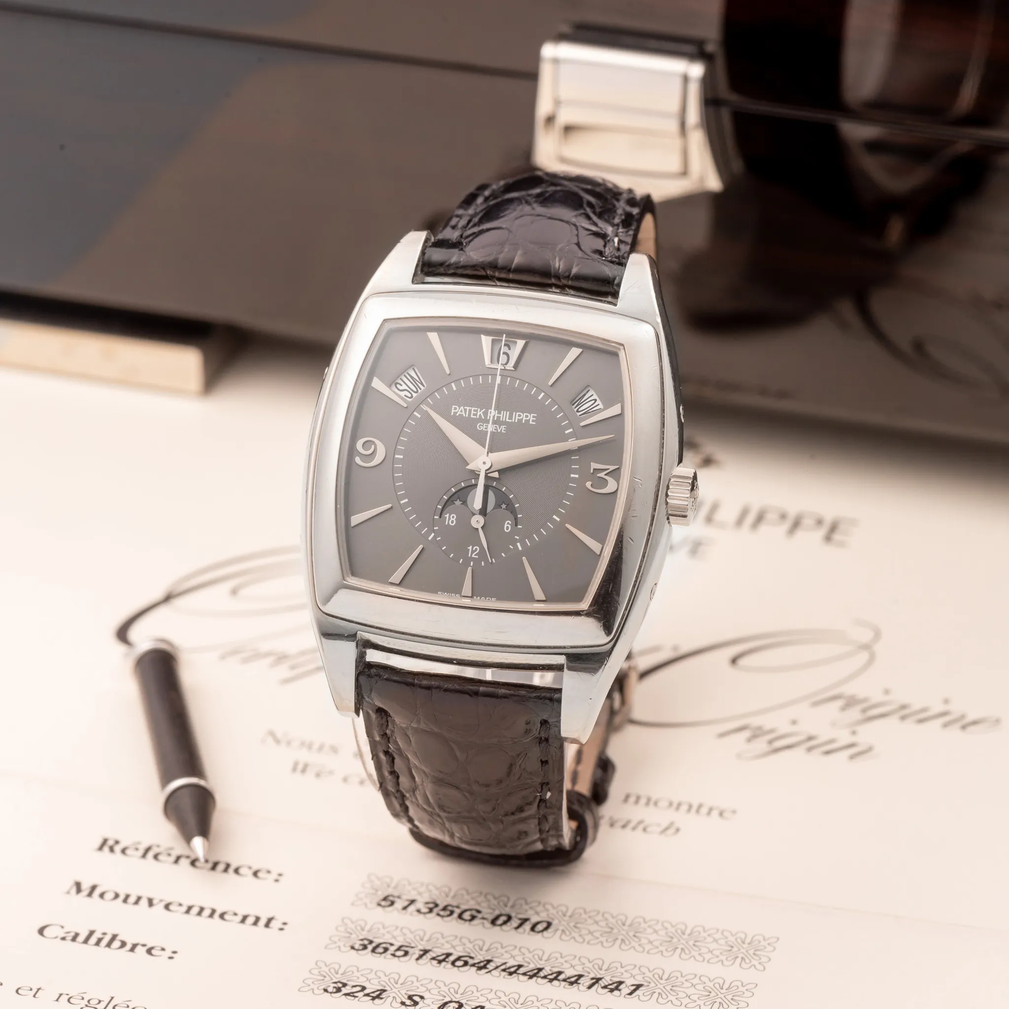 Patek Philippe Gondolo 5135G-010 38mm White gold Gray 1