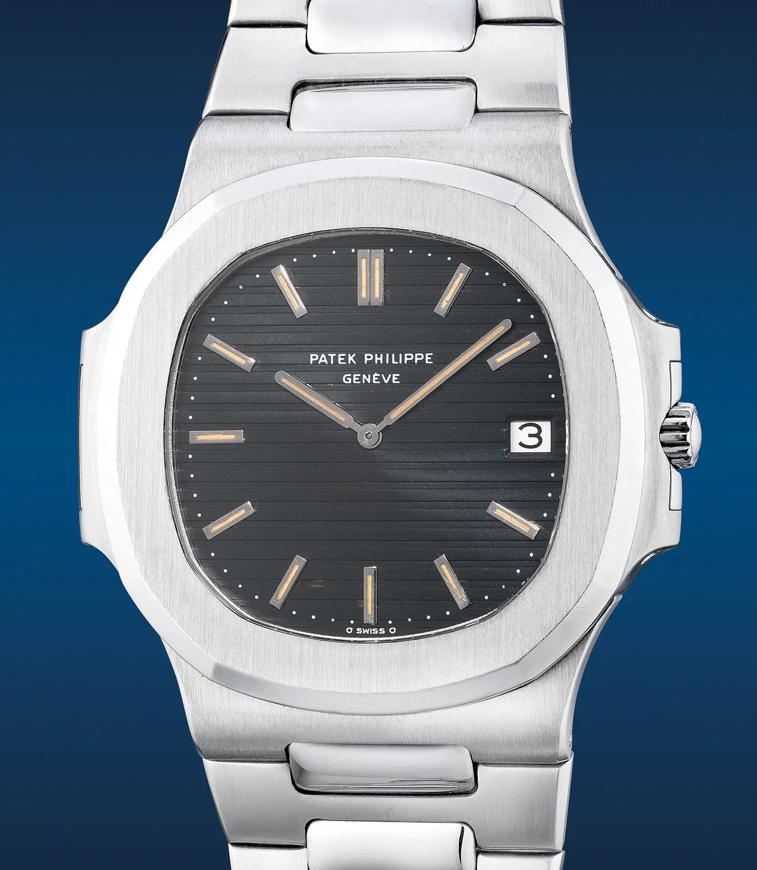 Patek Philippe Nautilus 3700/1 42mm Stainless steel Black